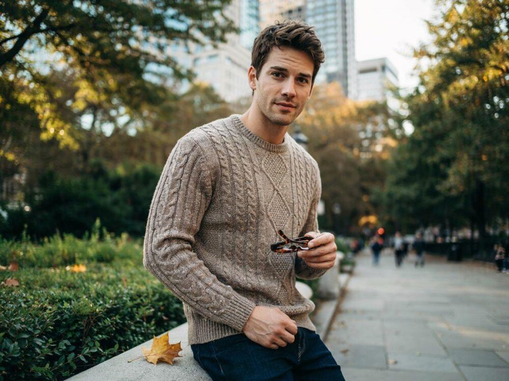 casualowy sweter męski